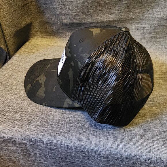 Yupoong Brantley Gilbert Knuckles Black Camo Mesh Back Snapback Trucker Hat - Picture 3 of 8
